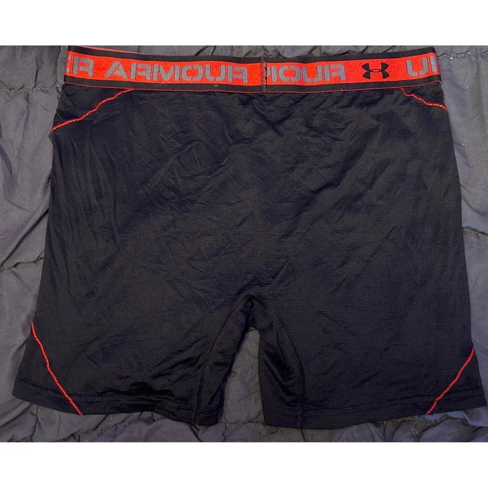 NEW Under Armour Mens Black Red HeatGear Boxer‎ Briefs, XL